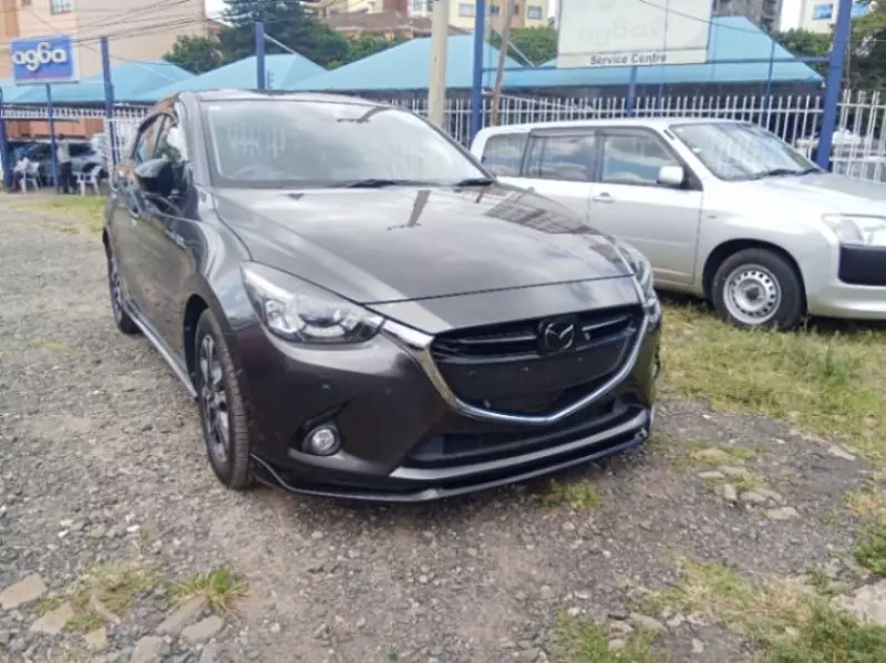 Mazda Demio   - 2018