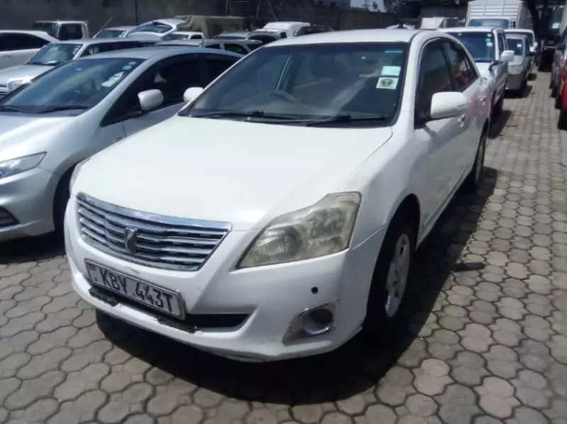 Toyota Premio    - 2009