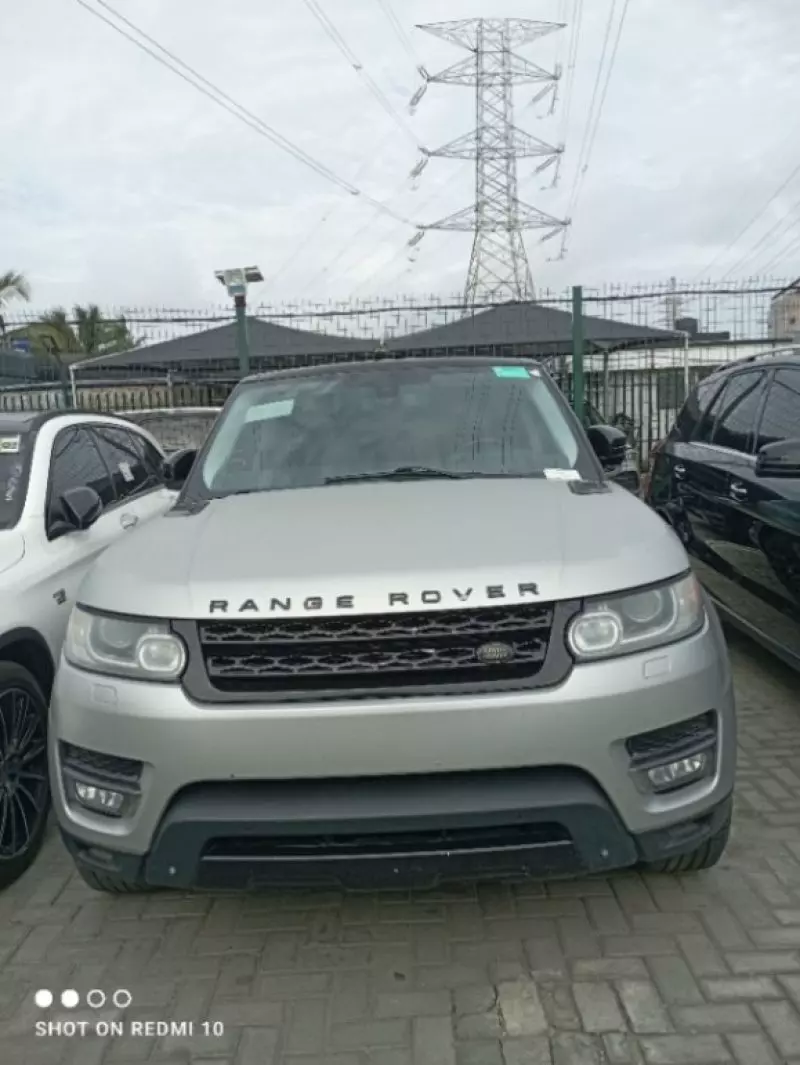RANGE ROVER Autobiography   - 2015