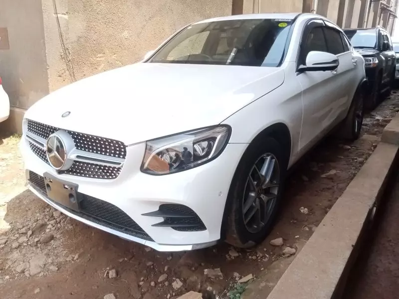 Mercedes-Benz GLC 220   - 2016