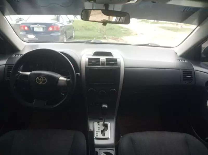 Toyota Corolla Sport   - 2013
