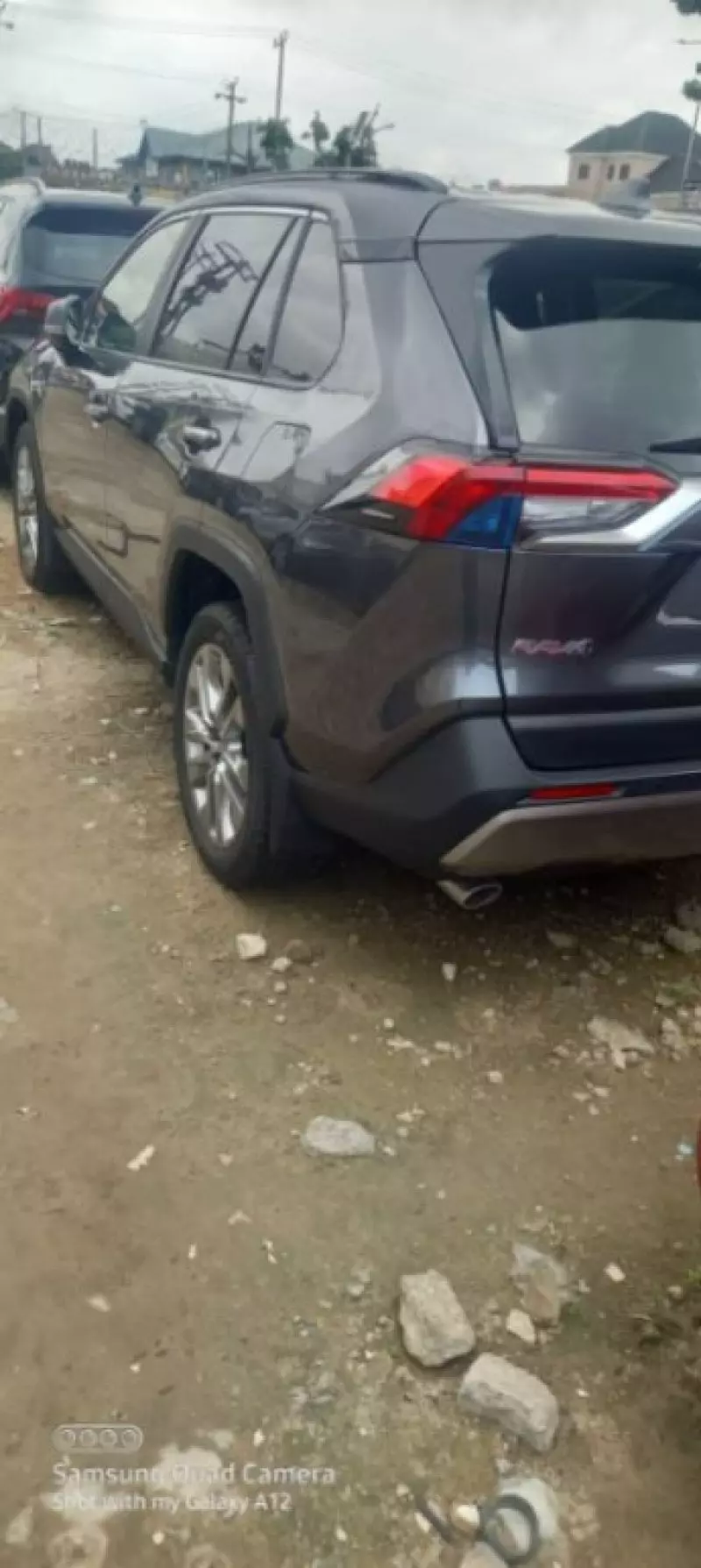 Toyota RAV 4   - 2024