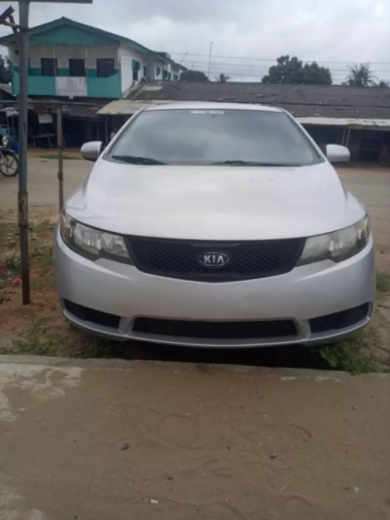 KIA Forte   - 2009