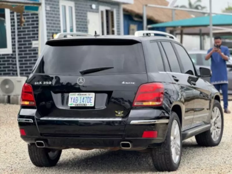 Mercedes-Benz GLK 350   - 2009