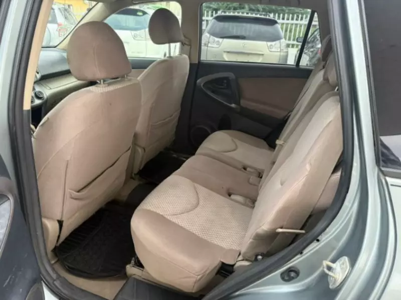 Toyota RAV4   - 2008
