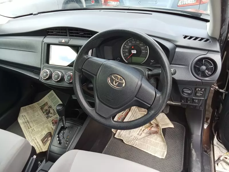 Toyota Axio    - 2017