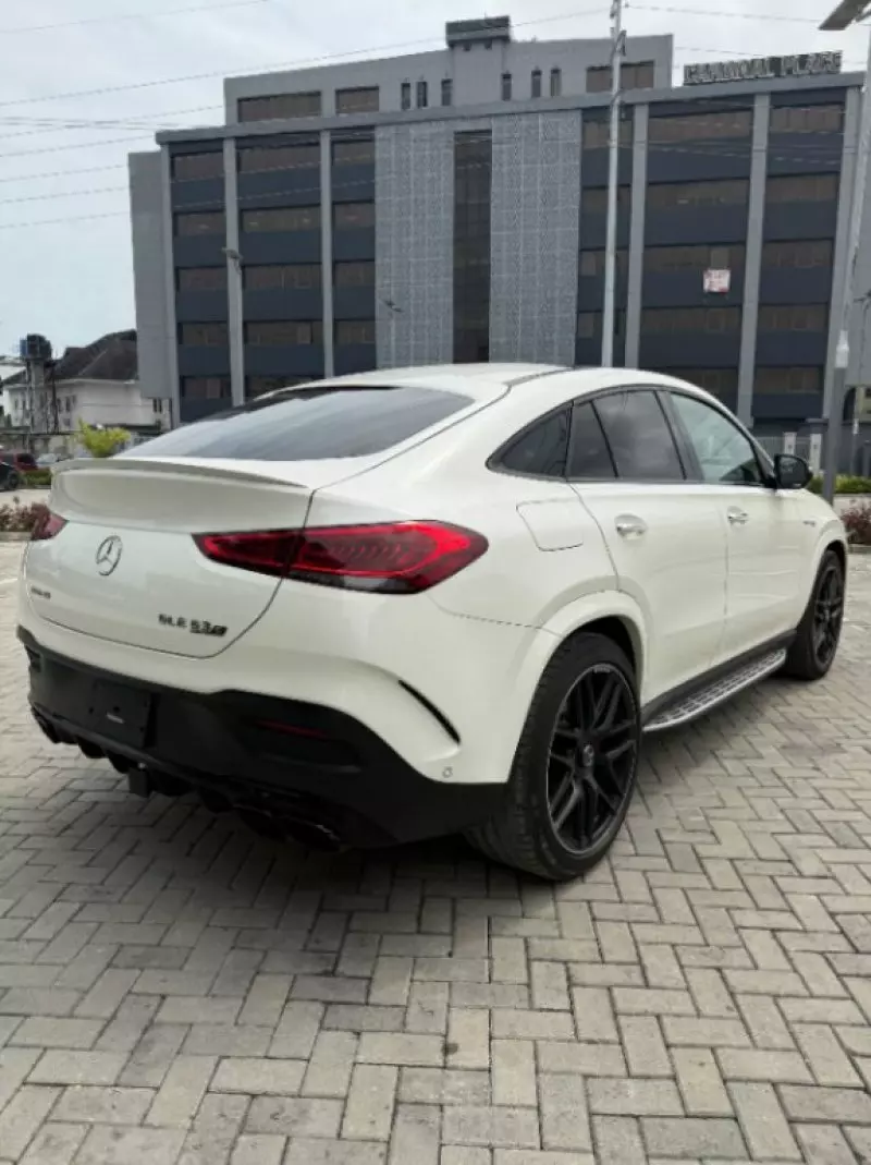 Mercedes-Benz GLE 63 AMG   - 2021