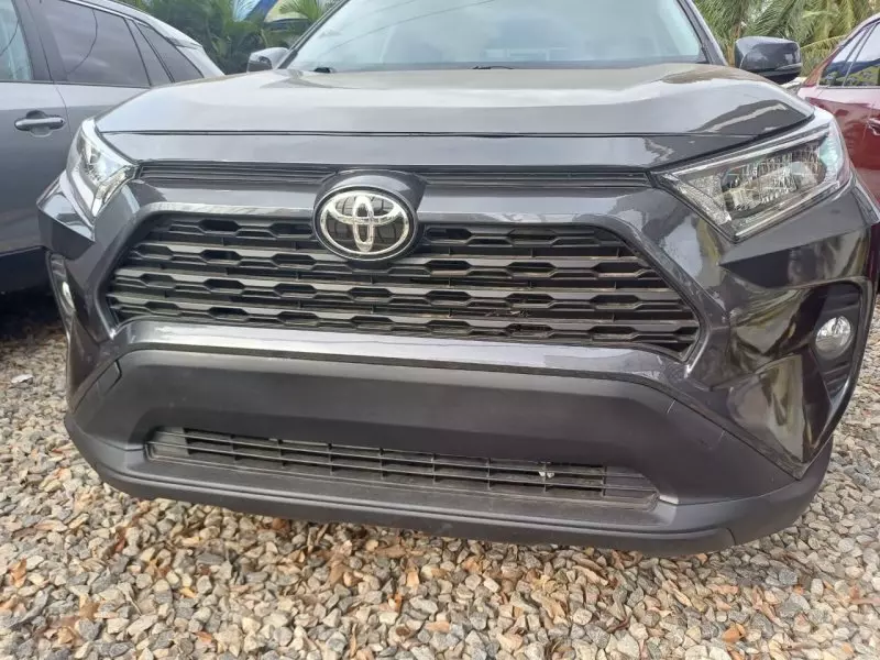 Toyota RAV 4   - 2020