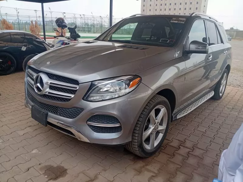 Mercedes-Benz GLE 350   - 2016