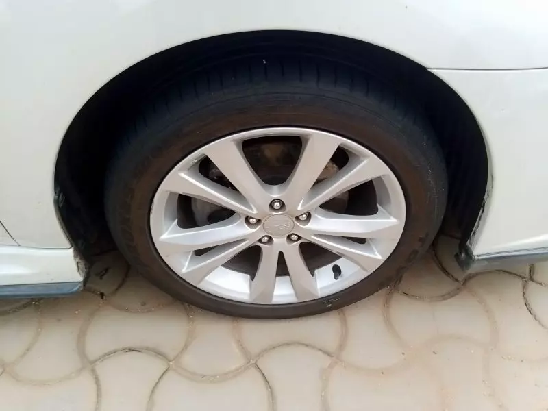 Subaru Legacy   - 2012