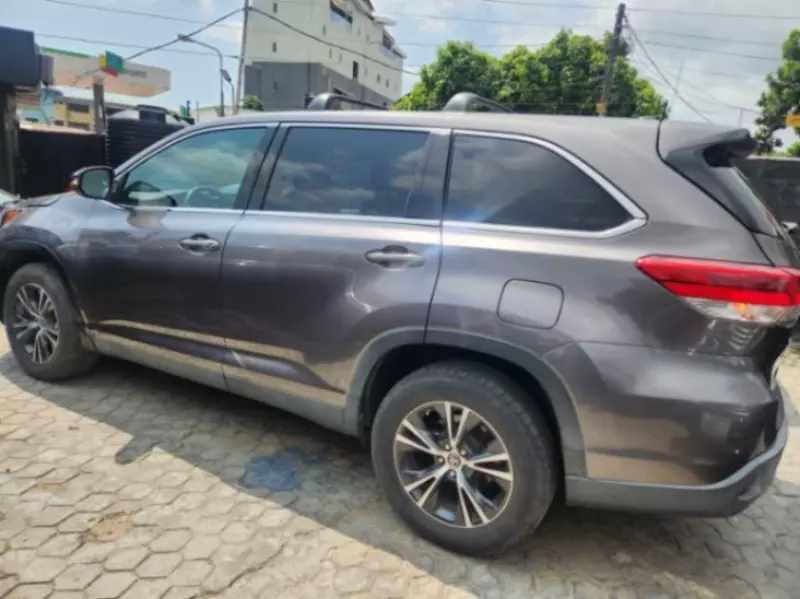 Toyota Highlander - 2018