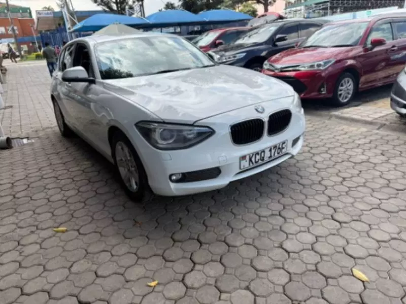 BMW 116   - 2012