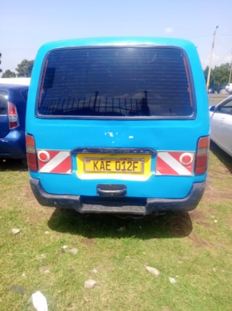Toyota Hiace   - 1999