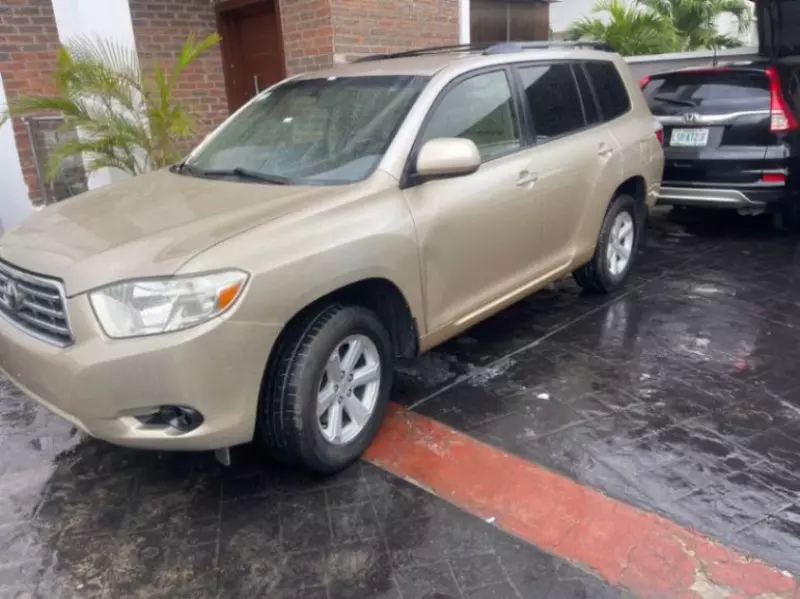 Toyota Highlander   - 2008