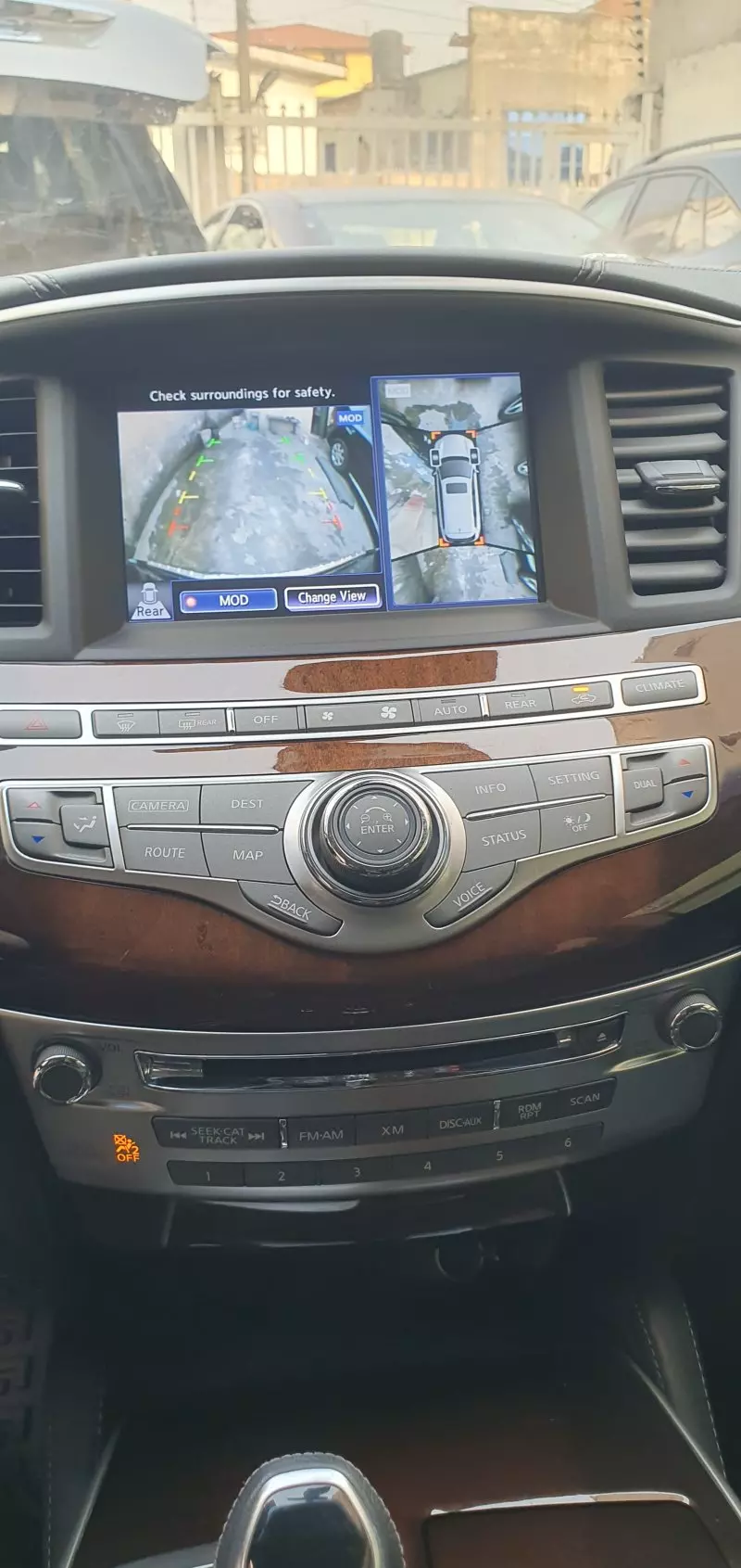 Infiniti QX60   - 2016