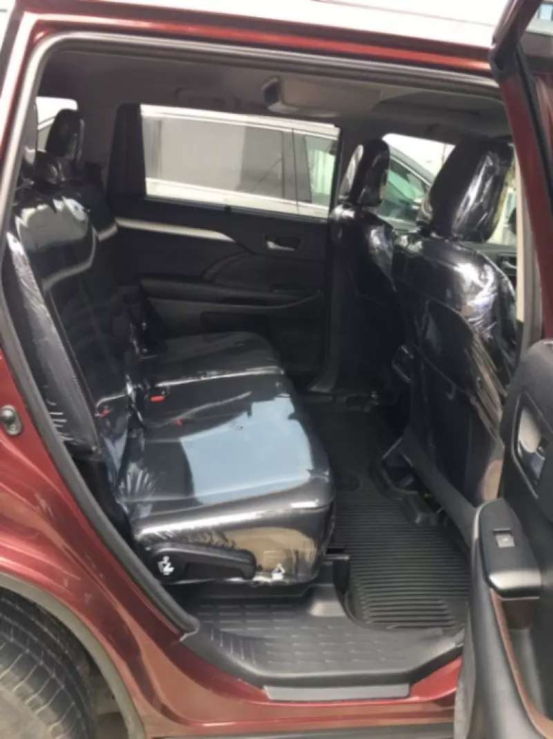 Toyota Highlander   - 2018