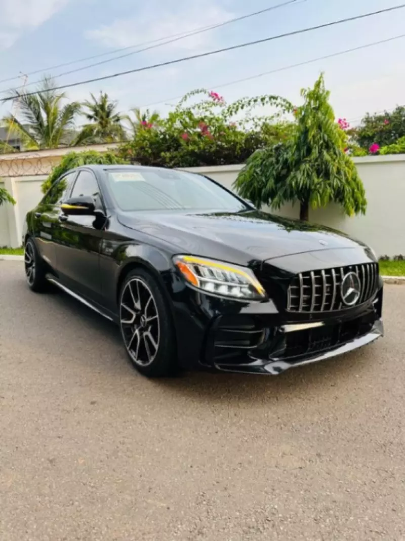 Mercedes-Benz C 450 AMG