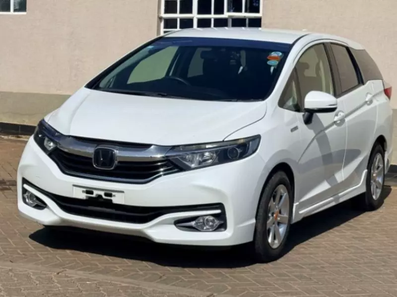 Honda Fit shuttle