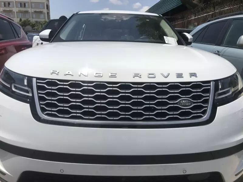 Land Rover Range Rover Velar   - 2019