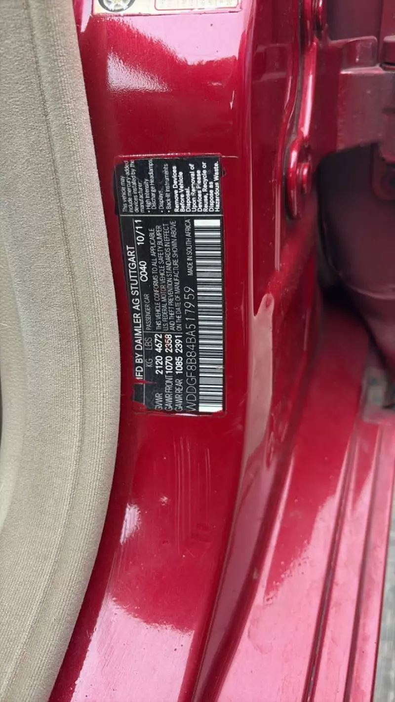 Mercedes-Benz C 300 - 2011