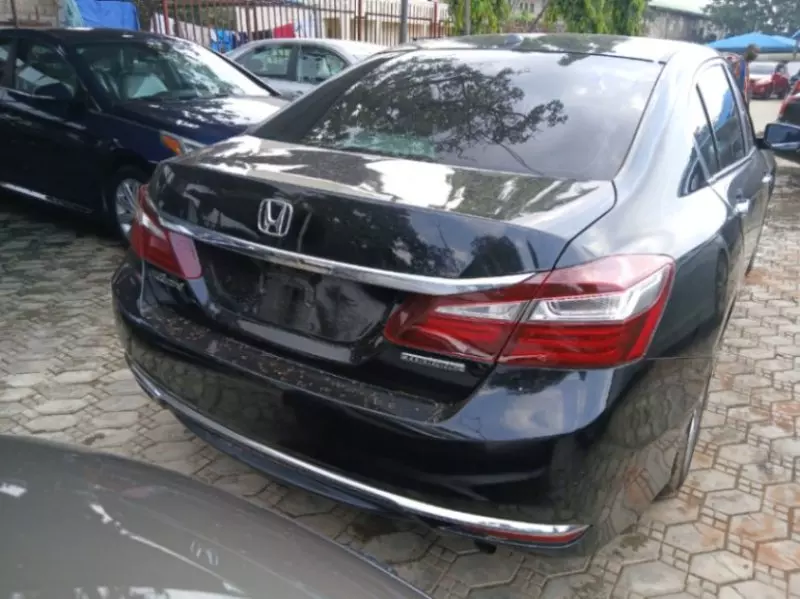 Honda Accord   - 2014