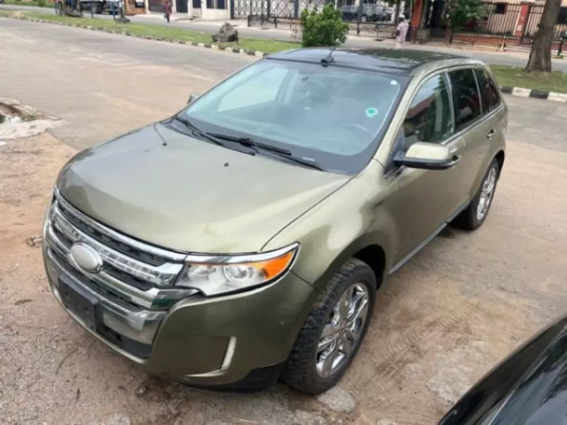 Ford Edge - 2013