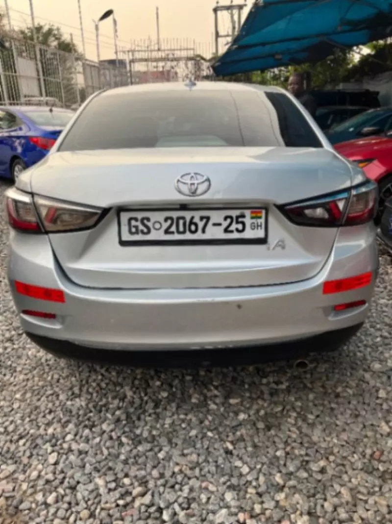 Toyota Yaris   - 2019