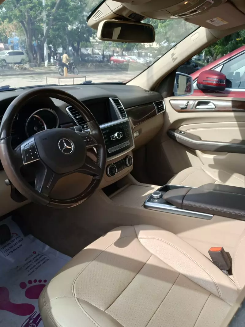 Mercedes-Benz ML 350   - 2014