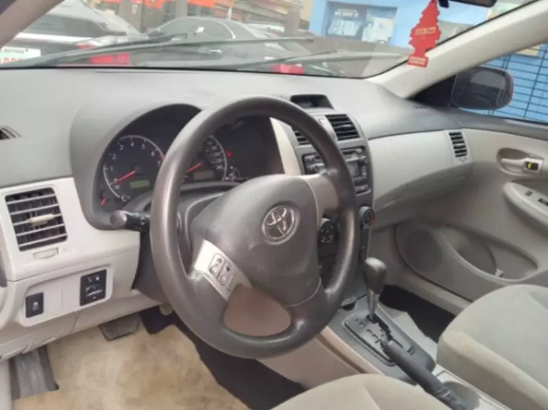 Toyota Corolla   - 2013