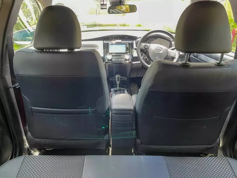 Toyota Fielder    - 2016