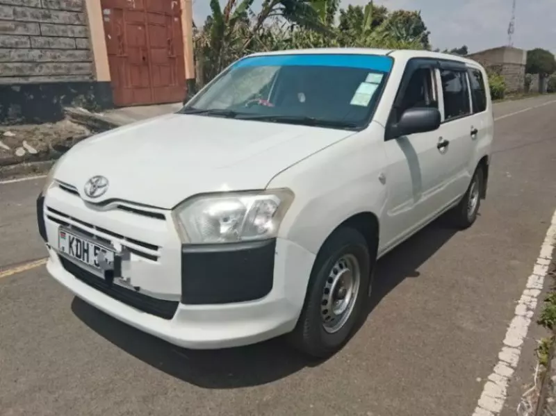 Toyota Probox    - 2017
