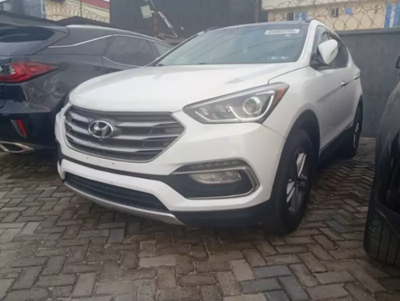 Hyundai Sonata   - 2017