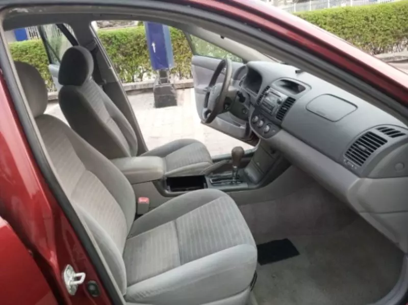 Toyota Camry   - 2006