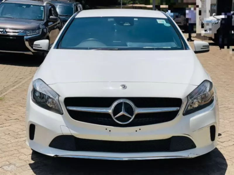 Mercedes-Benz A 180   - 2017