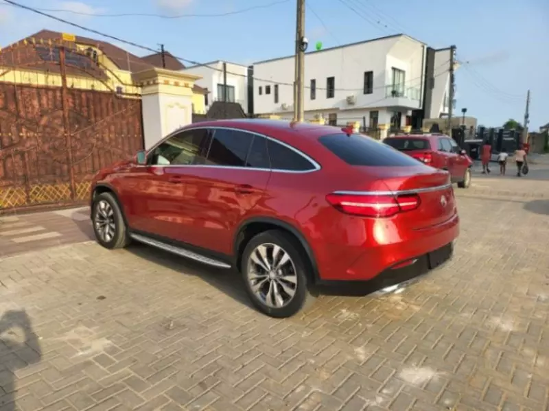 Mercedes-Benz GLE 43 AMG   - 2017