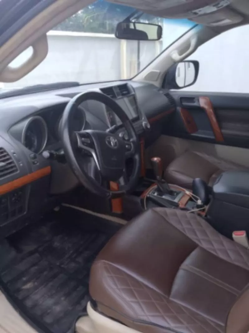 Toyota Landcruiser prado TX.L   - 2011