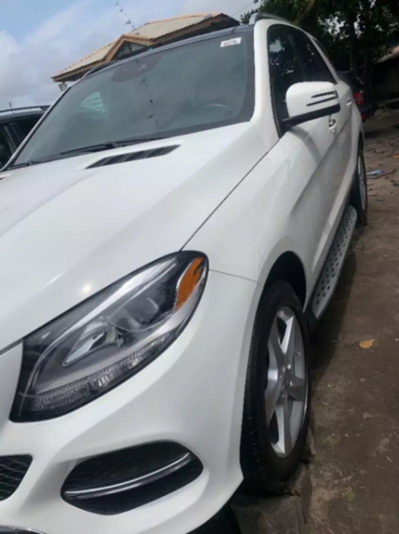 Mercedes-Benz GLE 350   - 2016