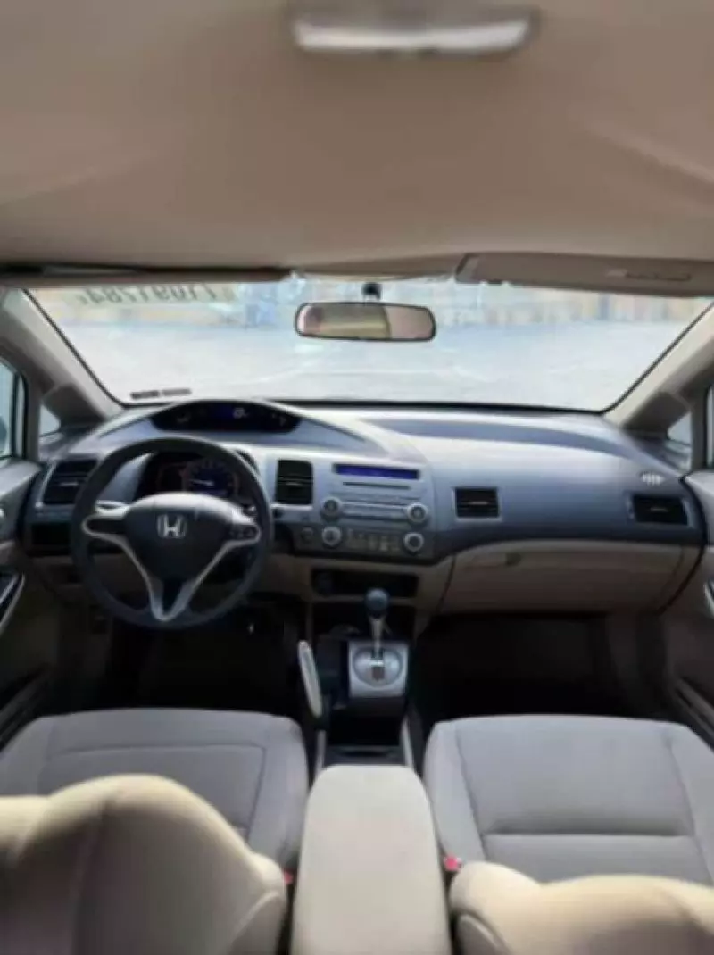 Honda Civic   - 2009