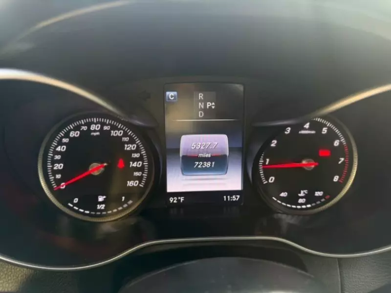 Mercedes-Benz GLC 300   - 2017