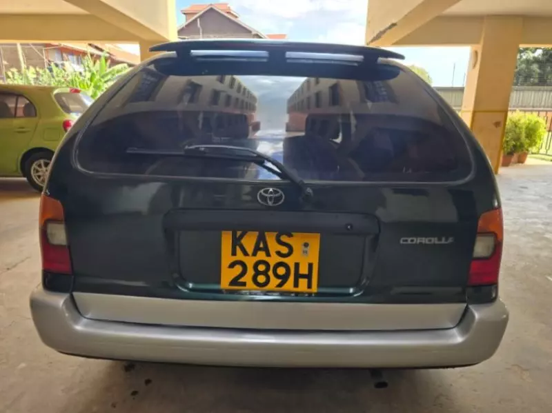 Toyota Corolla   - 2013