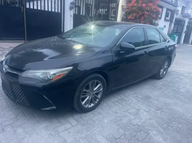 Toyota Camry   - 2015
