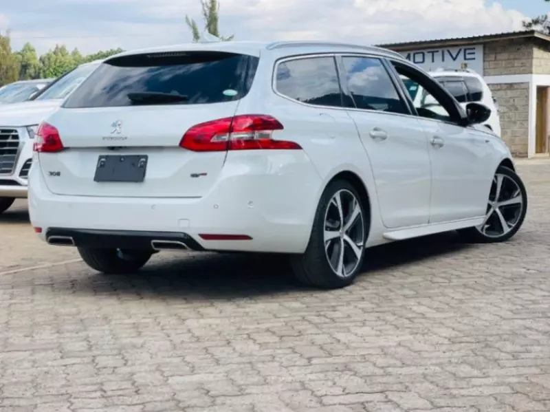Peugeot 308   - 2017