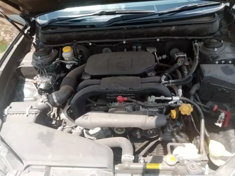 Subaru Legacy   - 2013
