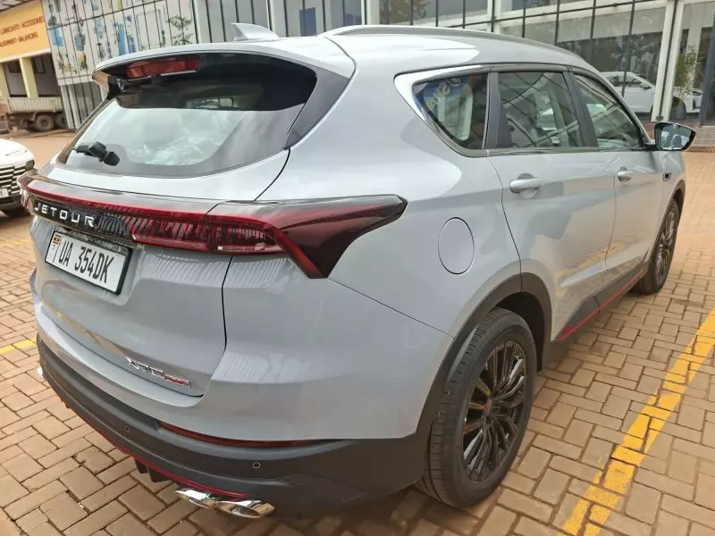 JETOUR X70 Plus - 2024