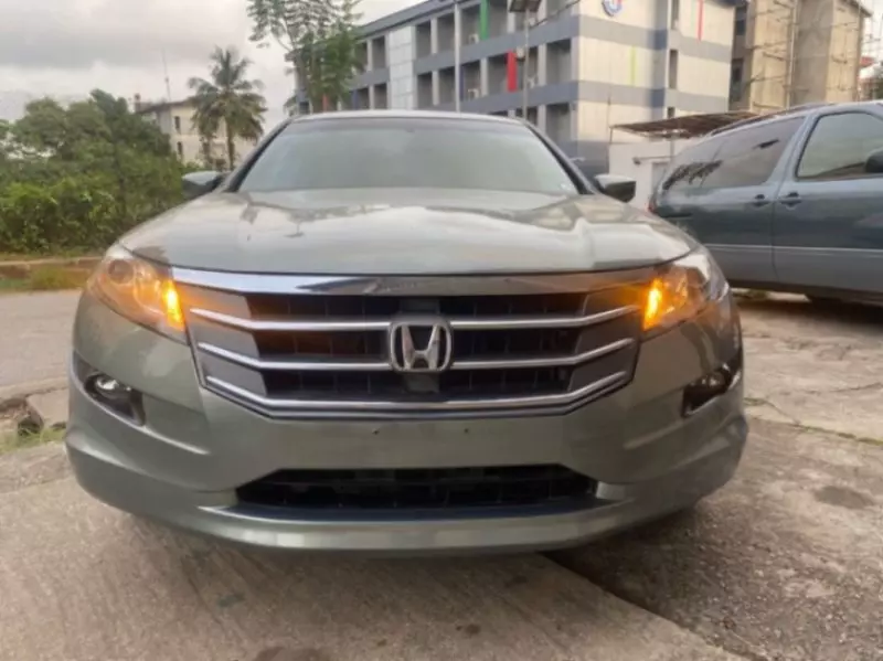 Honda Accord Crosstour   - 2010