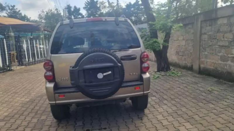 JEEP Cherokee   - 2007