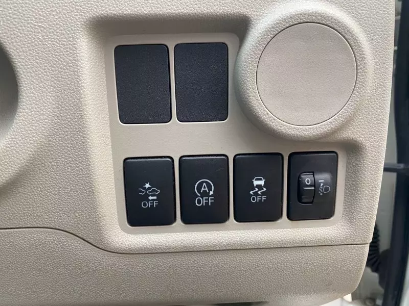 Toyota Passo   - 2018