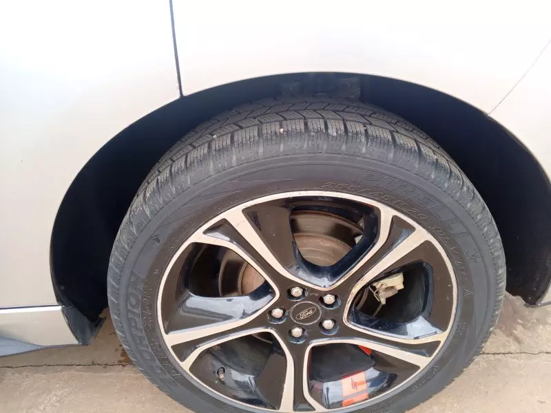 Ford Edge   - 2020