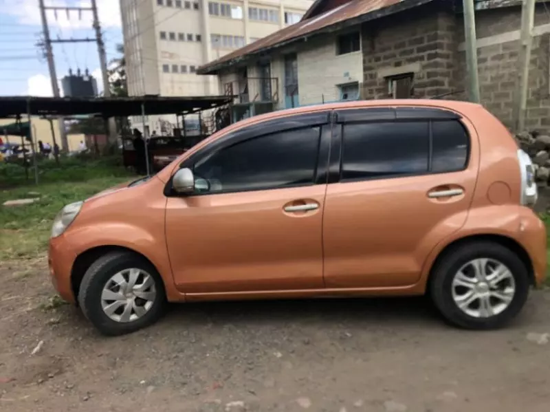 Toyota Passo   - 2009