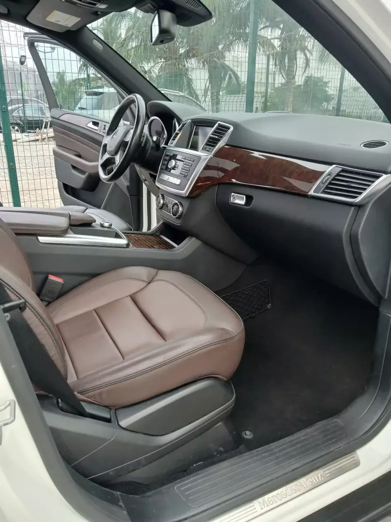 Mercedes-Benz ML 350   - 2014